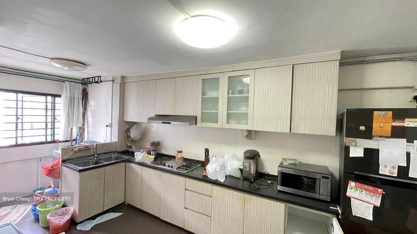 Blk 209 Yishun Palm Spring (Yishun), HDB 5 Rooms #489582251